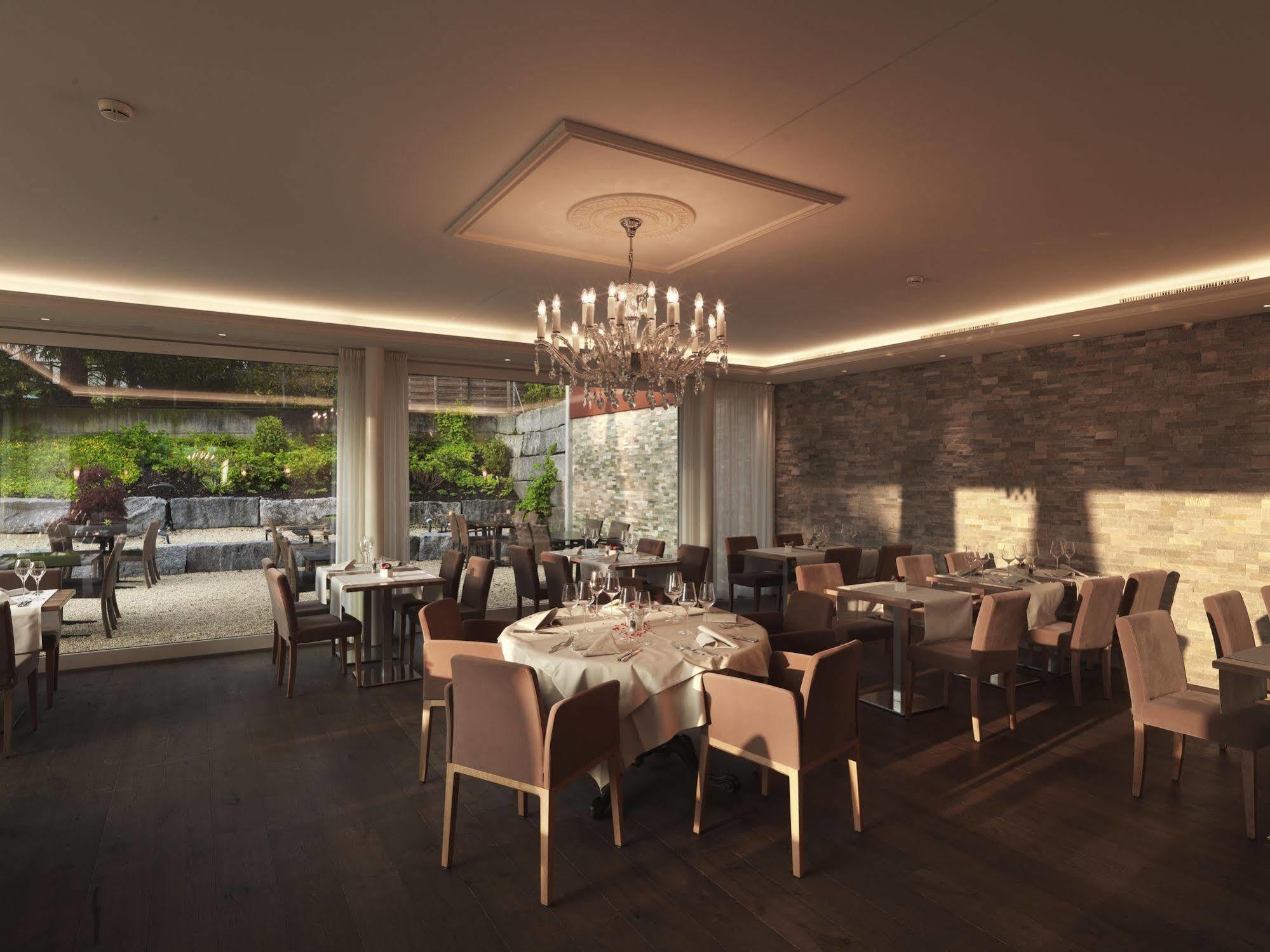 Hotel Krone Buochs Luaran gambar