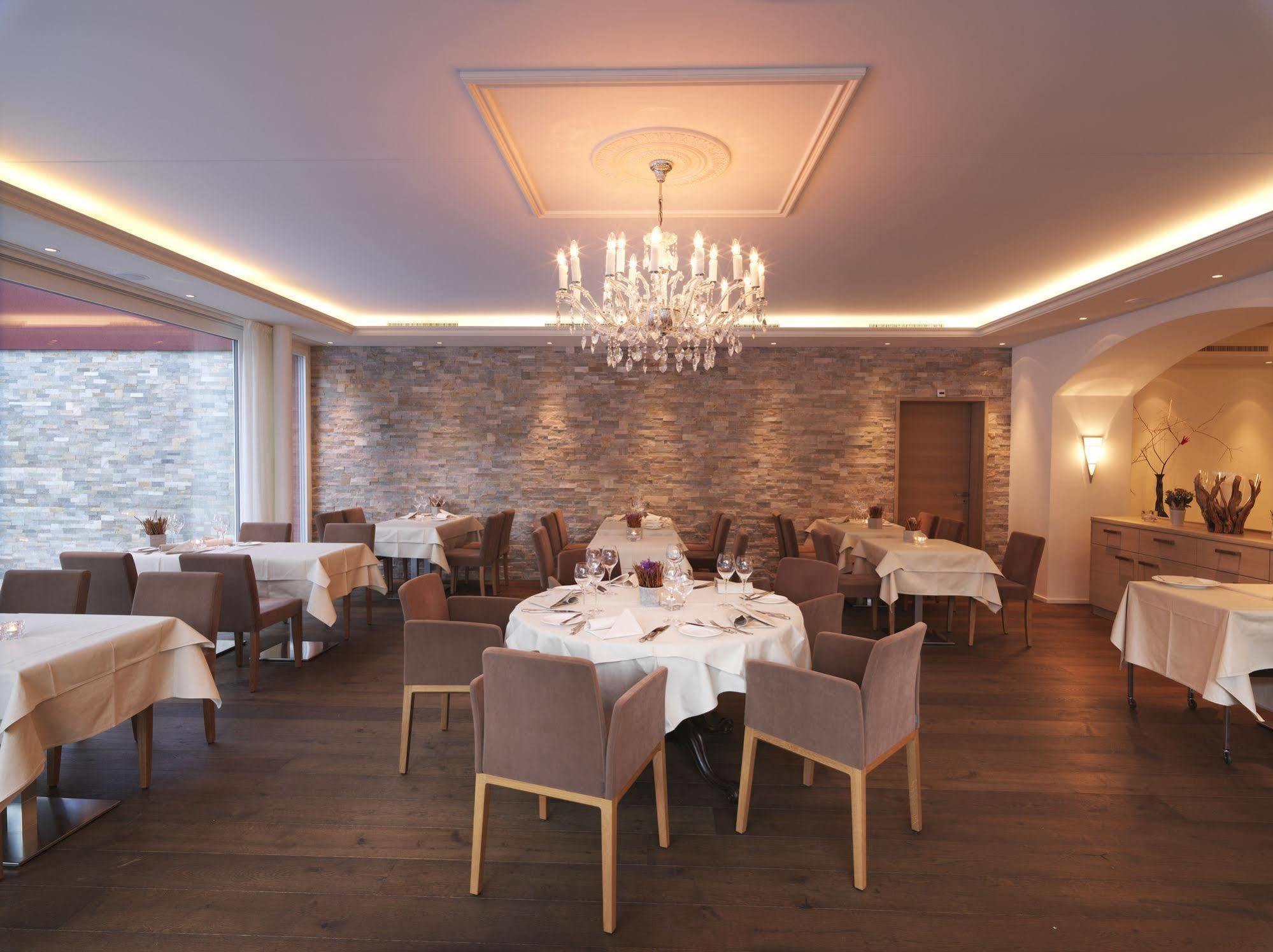 Hotel Krone Buochs Luaran gambar