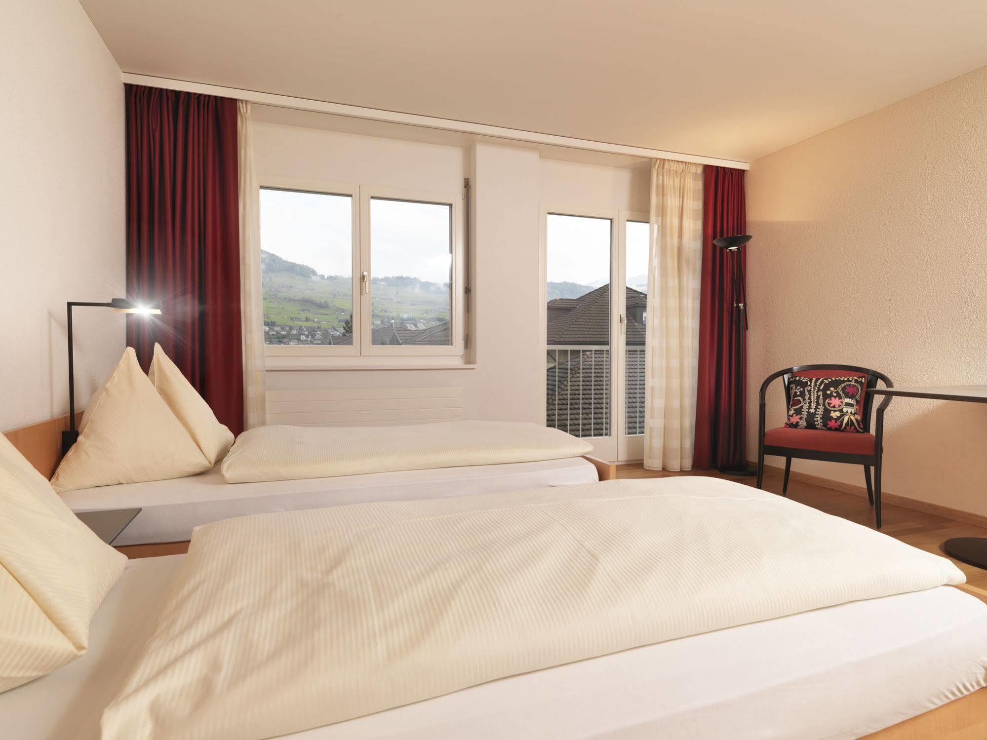 Hotel Krone Buochs Luaran gambar